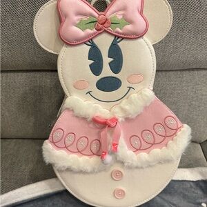 Loungefly Disney Minnie snowman backpack nwt